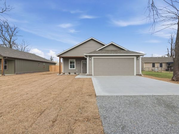 323 A Street NW, Inola, OK 74036