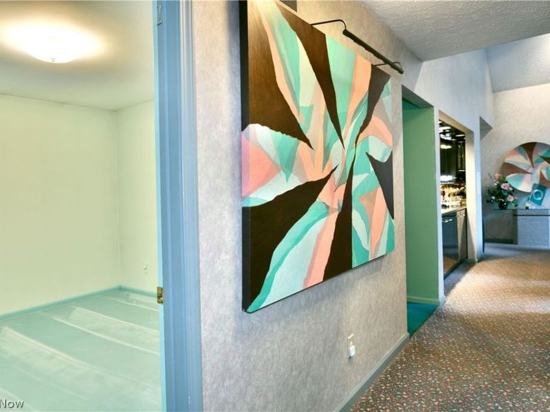 545 Thomas Lane, Girard, OH 44420 Photo 23