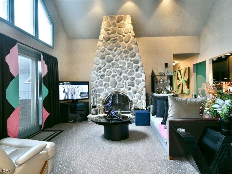 545 Thomas Lane, Girard, OH 44420 Photo 9