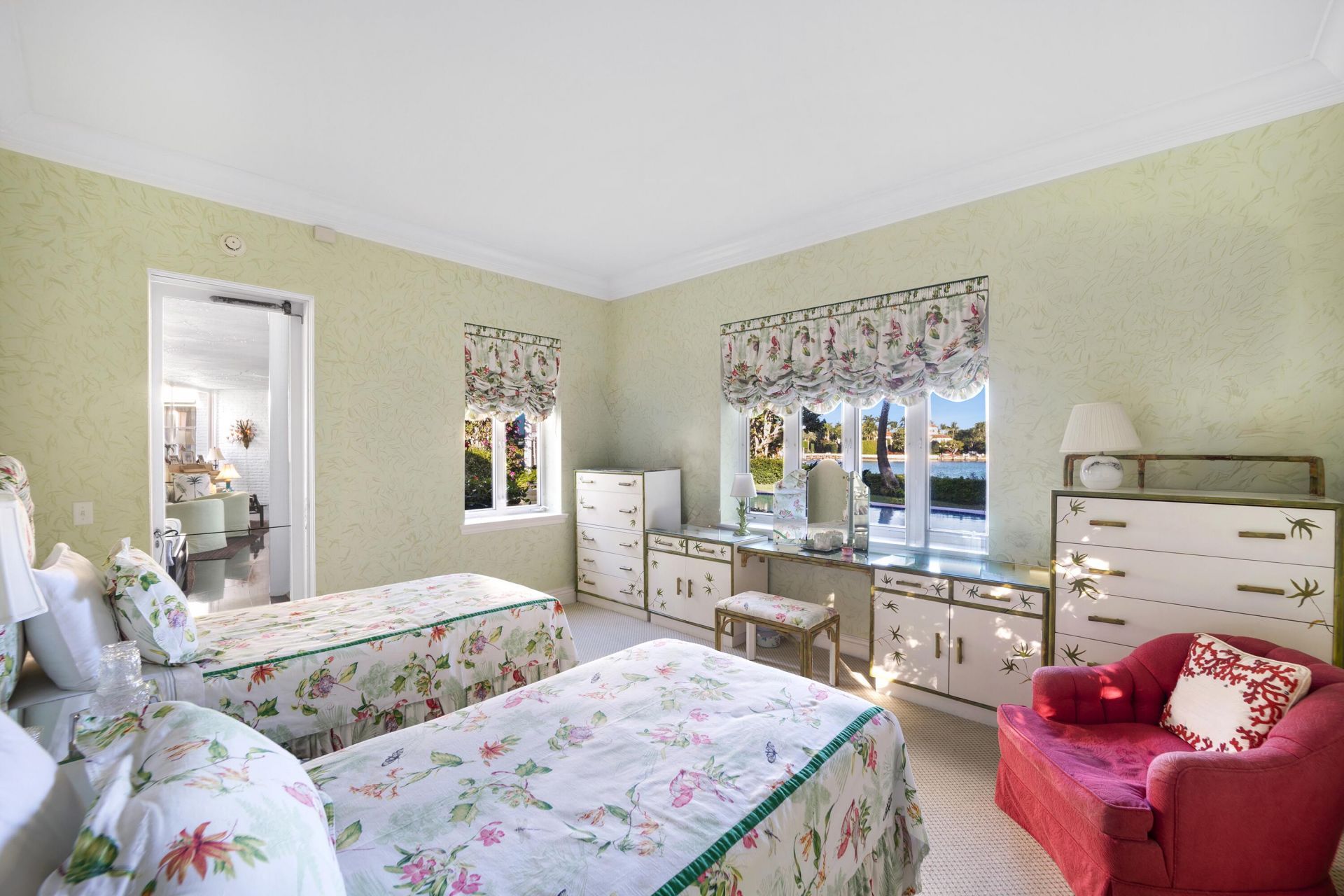 350 Island Road, Palm Beach, FL 33480 Photo