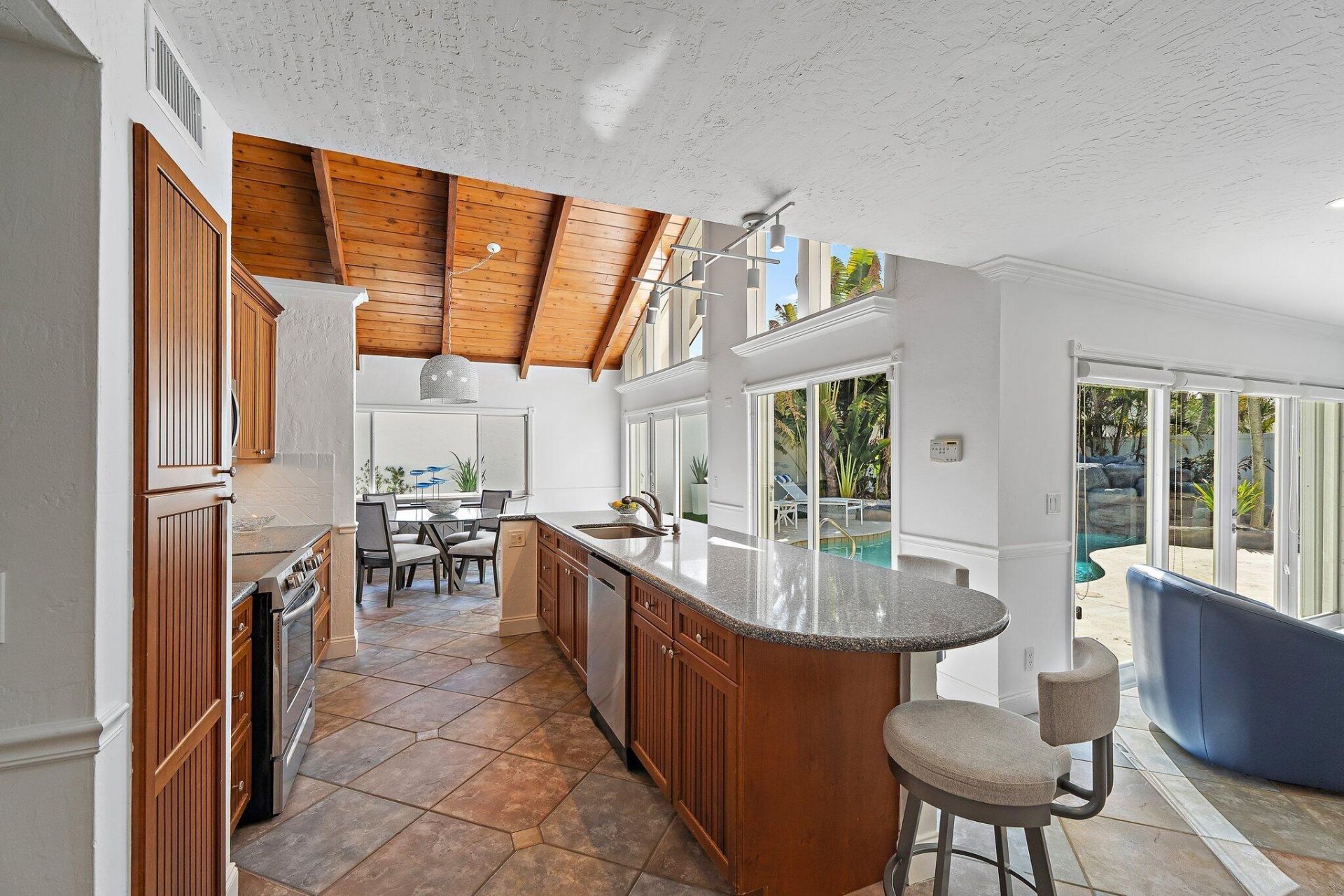 102 W Sandpiper Circle, Jupiter, FL 33477 Photo