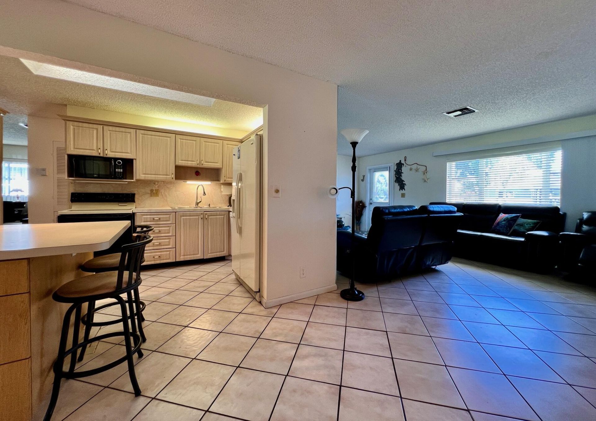 3465 Amalfi Drive, West Palm Beach, FL 33417 Photo