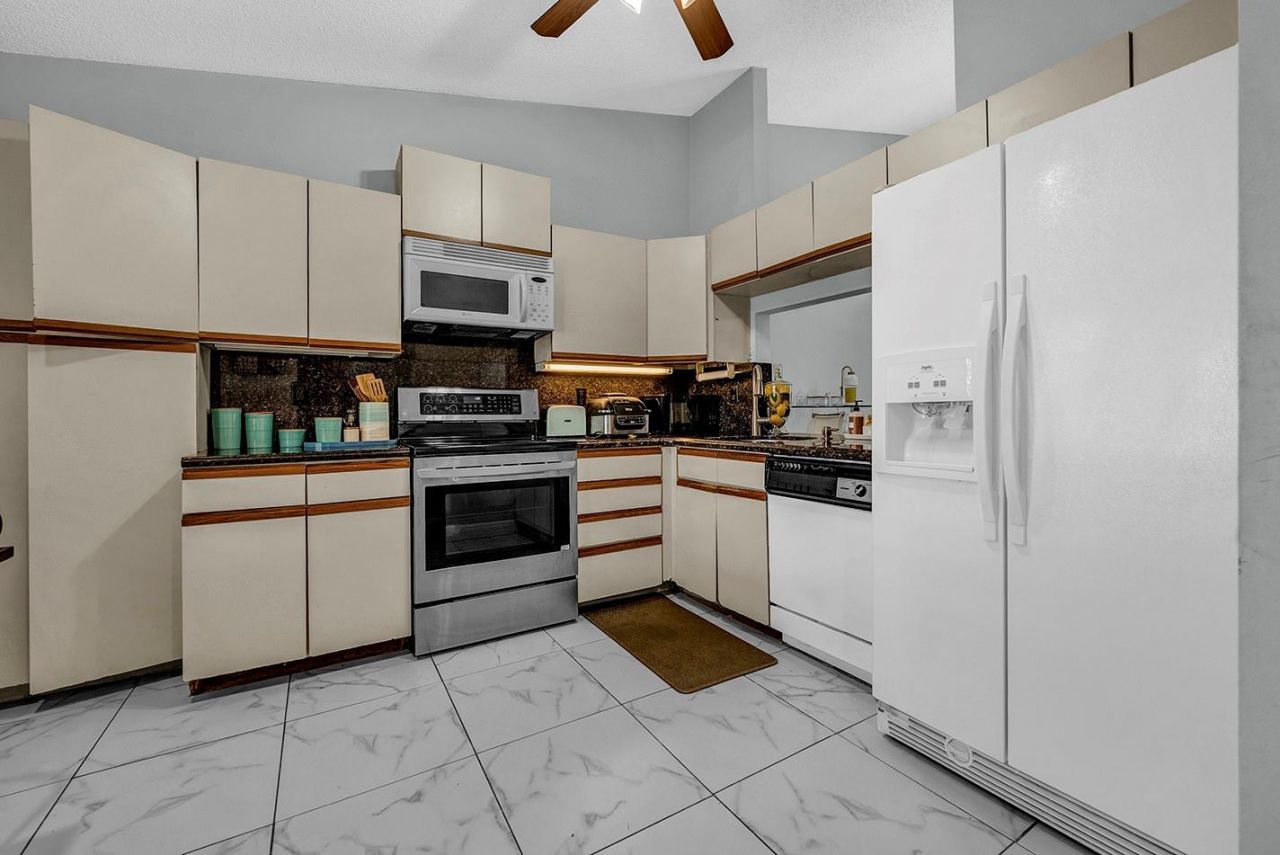 8398 Boca Glades Blvd, Unit 251, Boca Raton, FL 33434 Photo