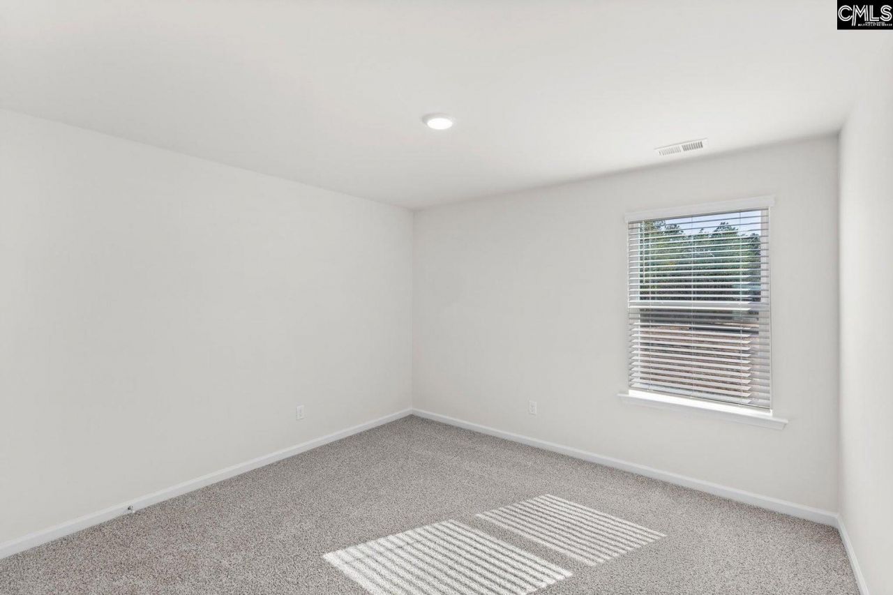 283 Balbriggan Place Photo 14