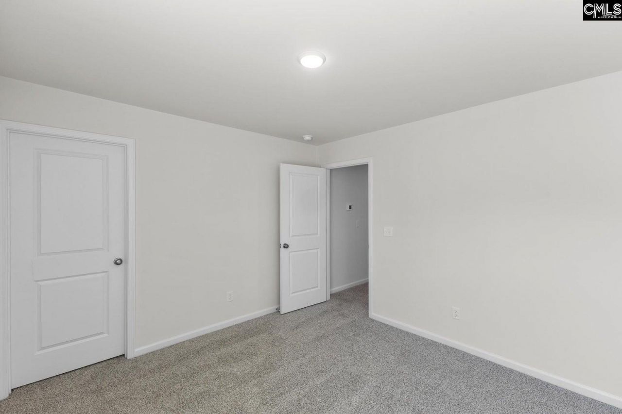 283 Balbriggan Place Photo 15