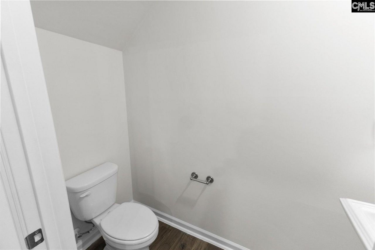 283 Balbriggan Place Photo 19