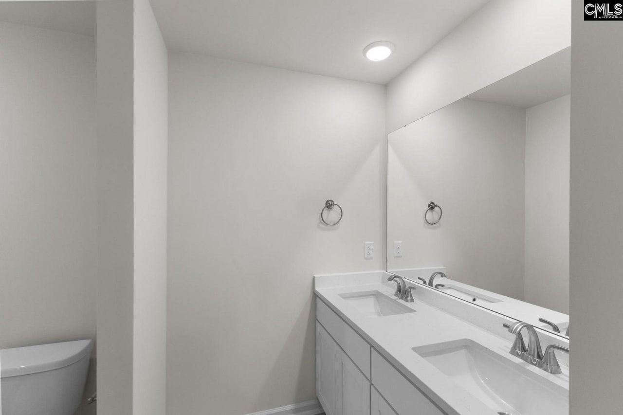 283 Balbriggan Place Photo 27