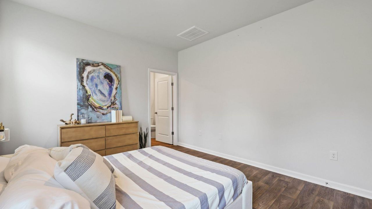 1050 Refuge Way Photo 14