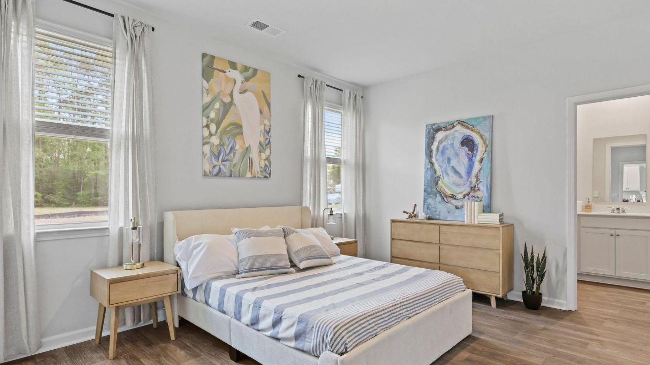 1050 Refuge Way Photo 5