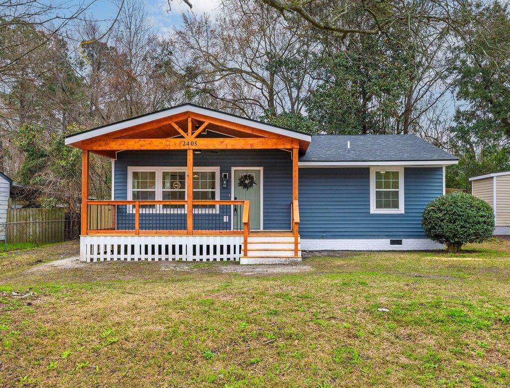 2405 Eagle Drive Photo 1