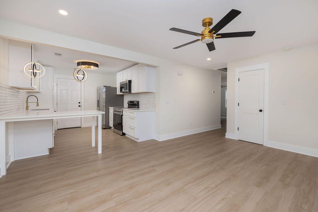 2405 Eagle Drive Photo 16