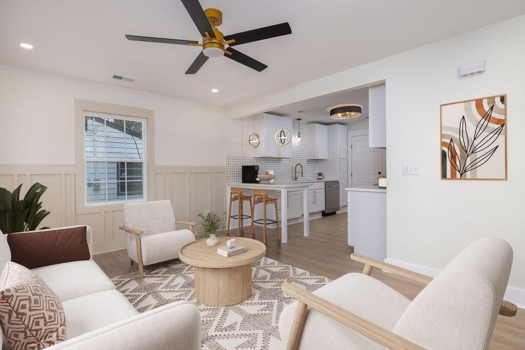 2405 Eagle Drive Photo 7