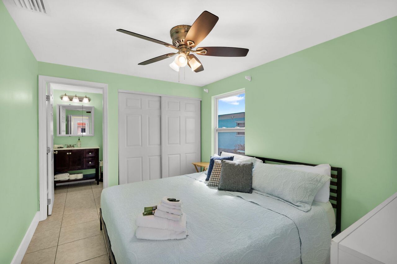 421 5th Street, Key Colony, FL 33051 Photo