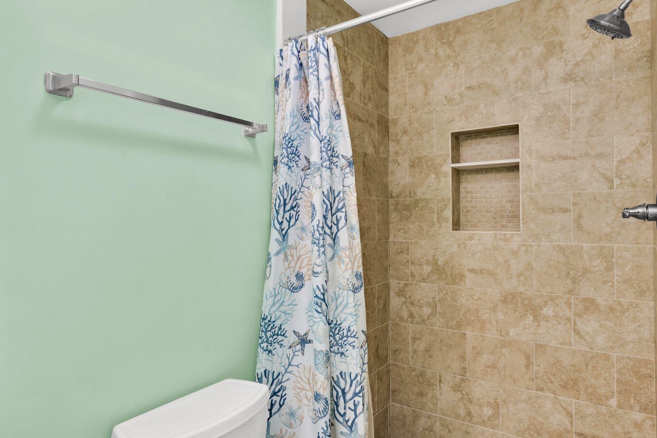 421 5th Street, Key Colony, FL 33051 Photo