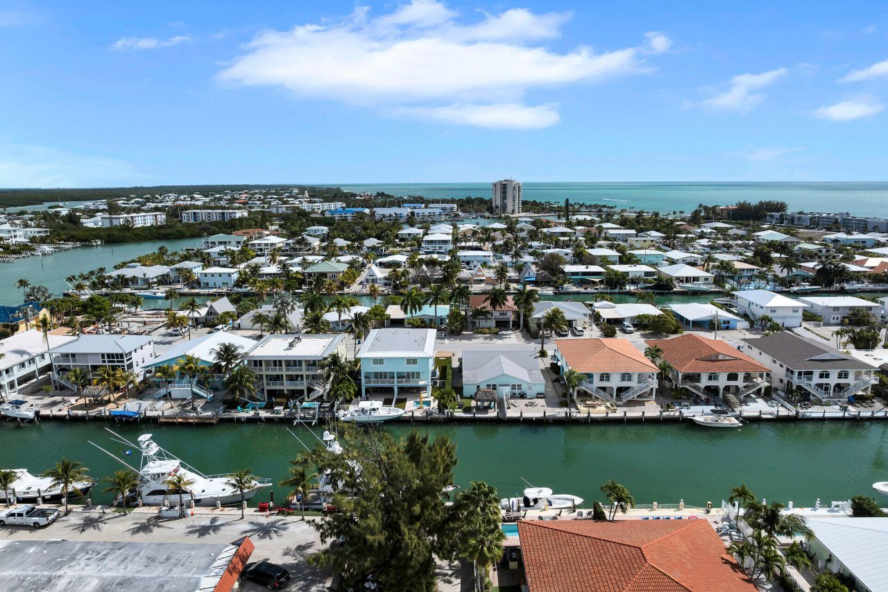 421 5th Street, Key Colony, FL 33051 Photo