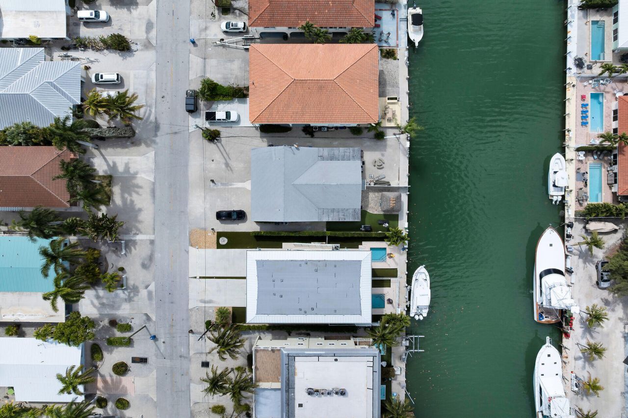 421 5th Street, Key Colony, FL 33051 Photo