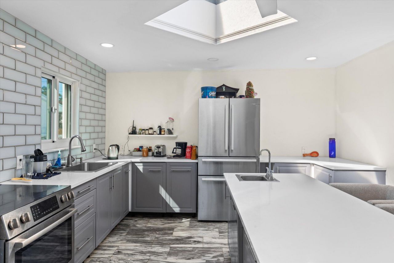 2924 Riviera Drive, Key West, FL 33040 Photo