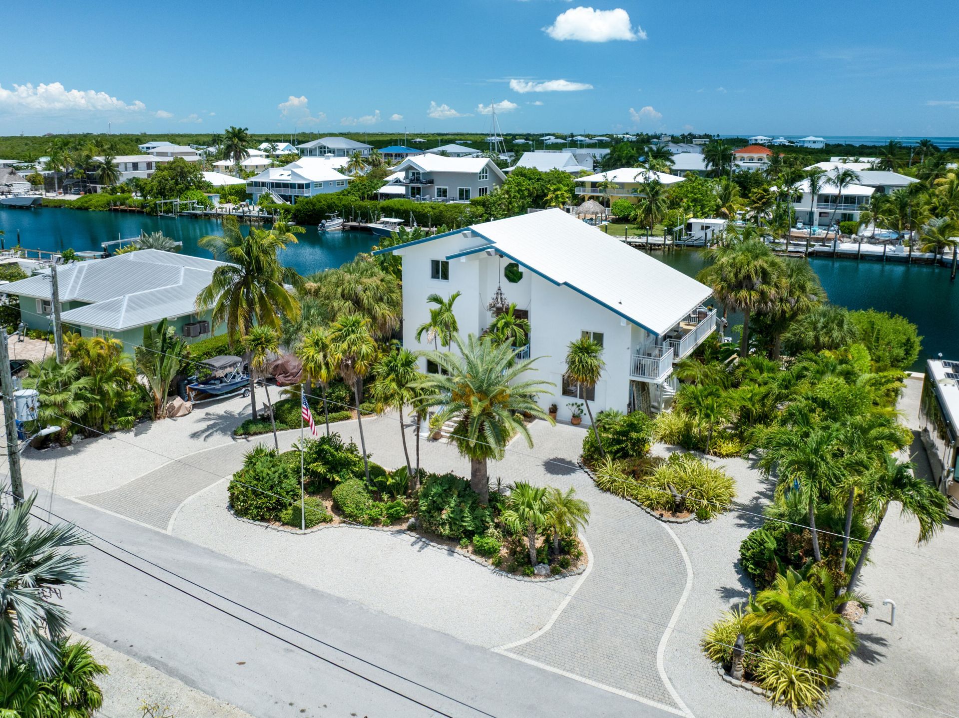 14 Avenue F, Marathon, FL 33050 Photo