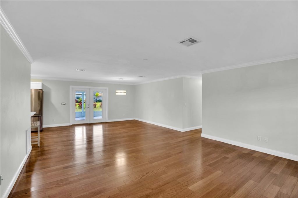 2035 13th Avenue Sw, Vero Beach, FL 32962 Photo