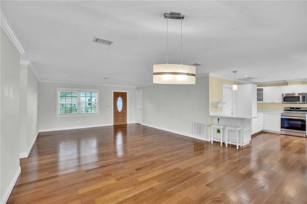 2035 13th Avenue Sw, Vero Beach, FL 32962 Photo