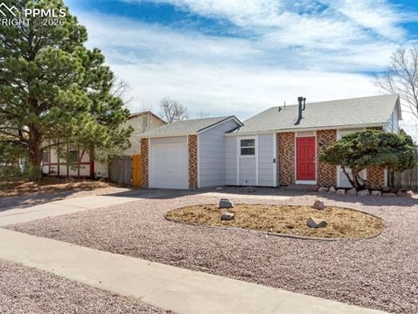 6745 Parkridge Court, Colorado Springs, CO 80915