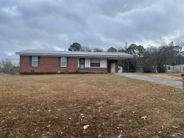512 Bullard Circle, Red Bay, AL