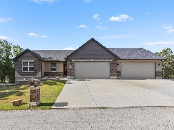 9841 Ridgecrest Drive, Hillsboro, MO 63050