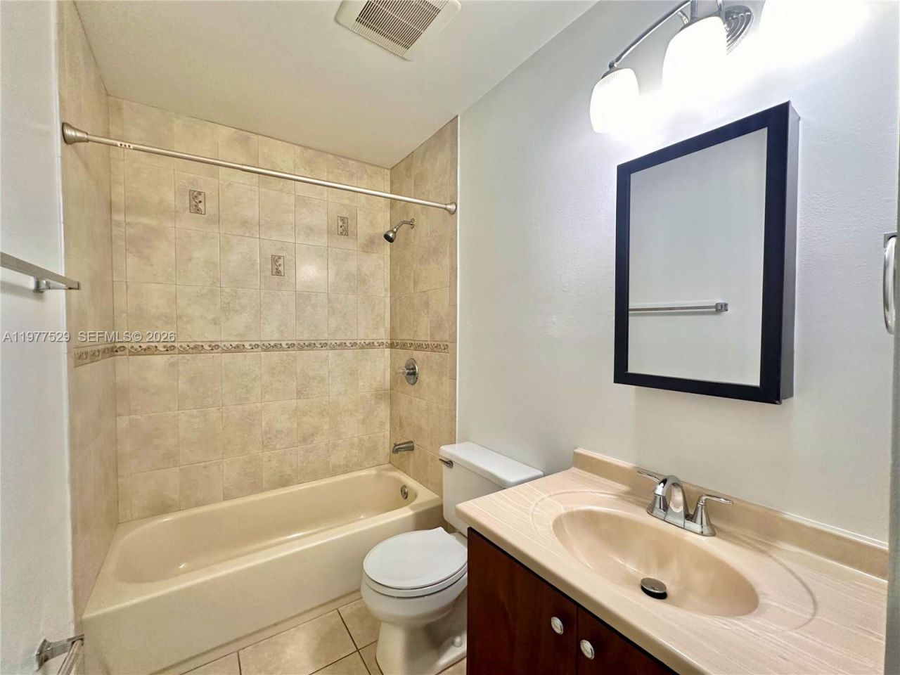 7423 SW 152nd Ave, Unit 10-201, Miami, FL 33193 Photo