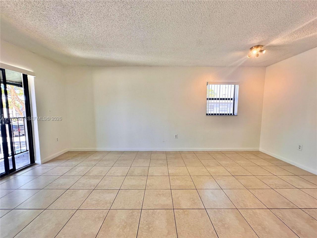 7423 SW 152nd Ave, Unit 10-201, Miami, FL 33193 Photo