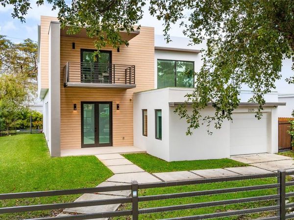 2225 SW 18th Ave , Miami, FL 33145