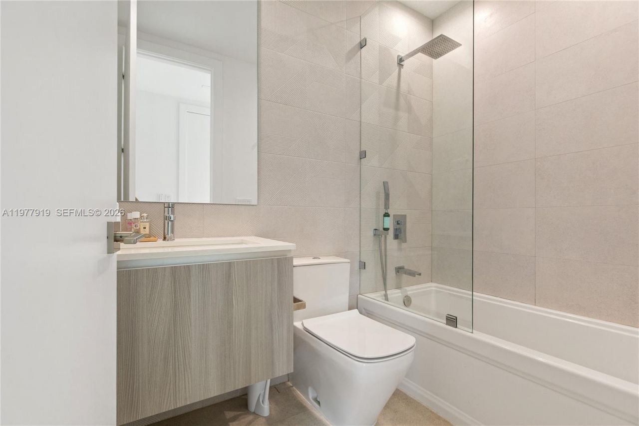 2225 SW 18th Ave , Miami, FL 33145 Photo