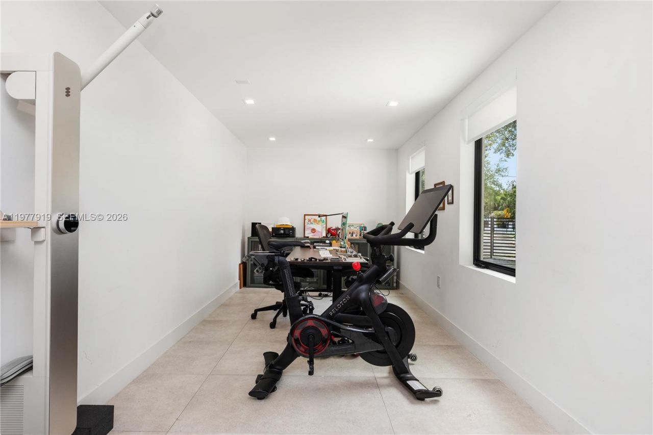 2225 SW 18th Ave , Miami, FL 33145 Photo