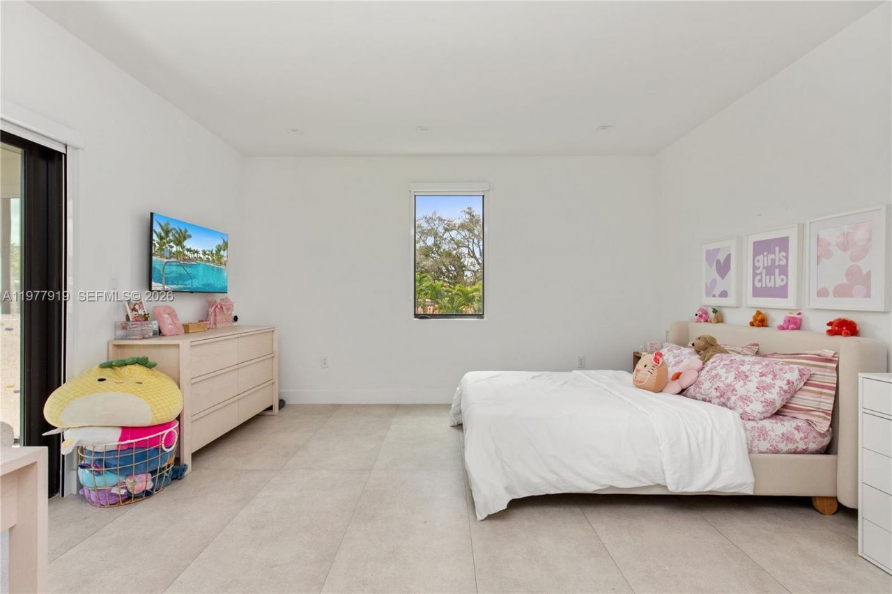 2225 SW 18th Ave , Miami, FL 33145 Photo