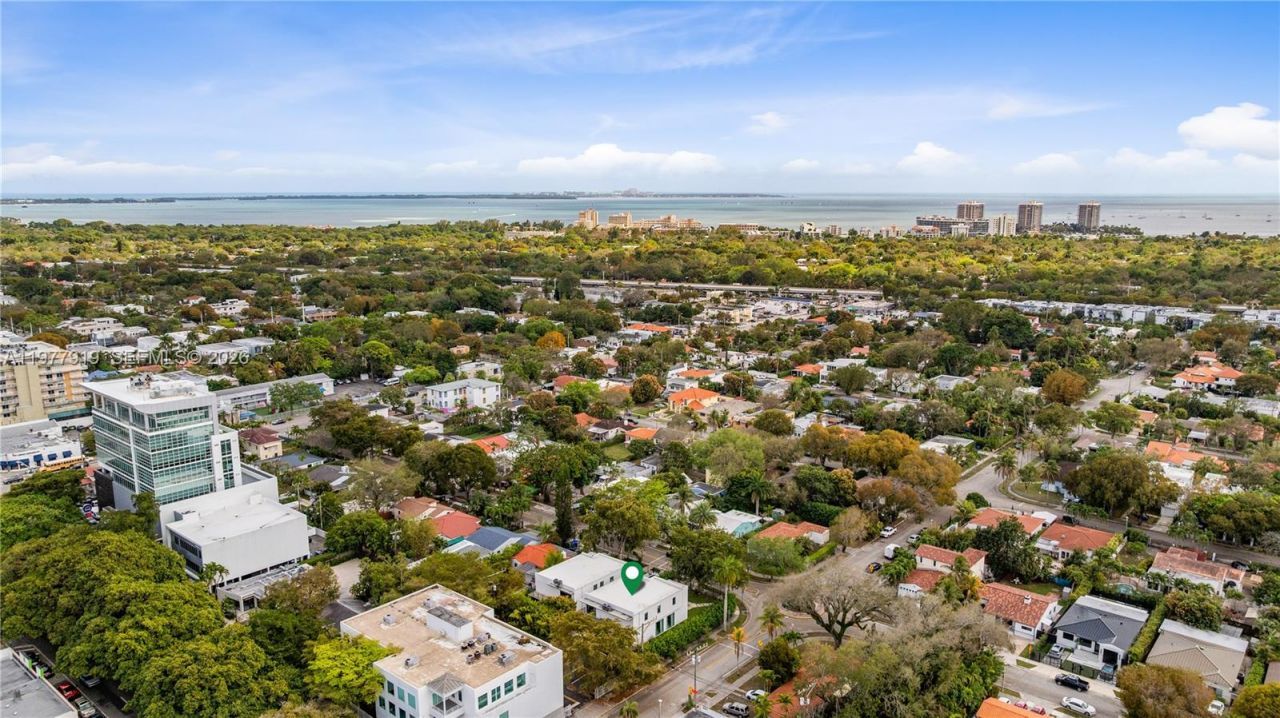 2225 SW 18th Ave , Miami, FL 33145 Photo