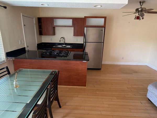 10101 W Bay Harbor Dr , Unit 9, Bay Harbor Islands, FL 33154