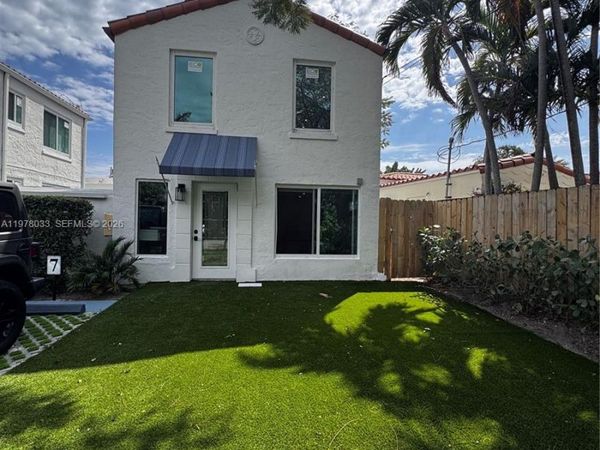 2855 Royal Palm Ave, Unit 6, Miami Beach, FL 33140