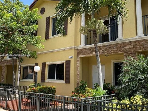 11243 SW 230th Ter , Miami, FL 33170