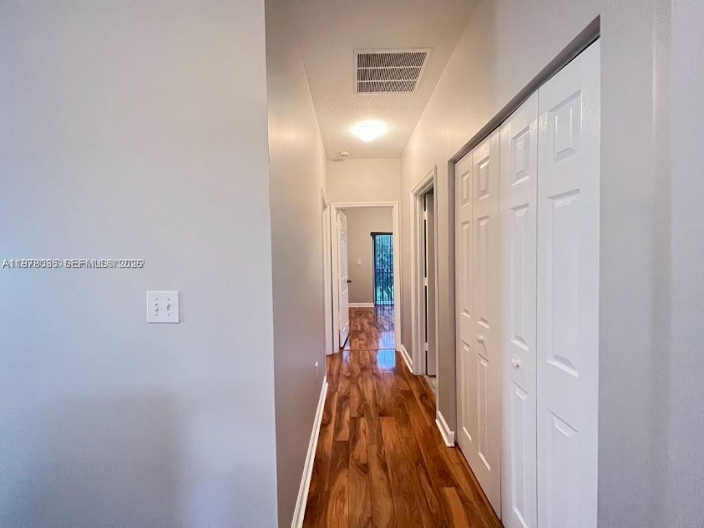 11243 SW 230th Ter , Miami, FL 33170 Photo