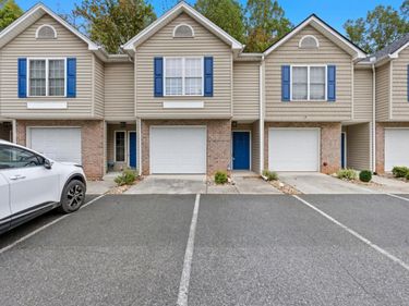 300 McConville Road, Lynchburg, VA 24502