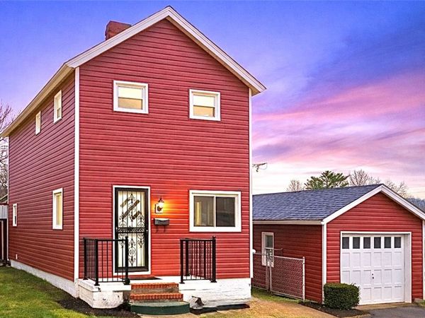 801 Spear Street, California, PA 15419