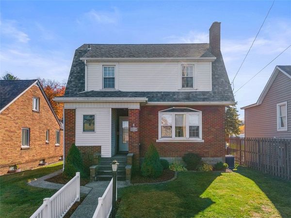 178 Wylie Ave, Strabane, PA 15363