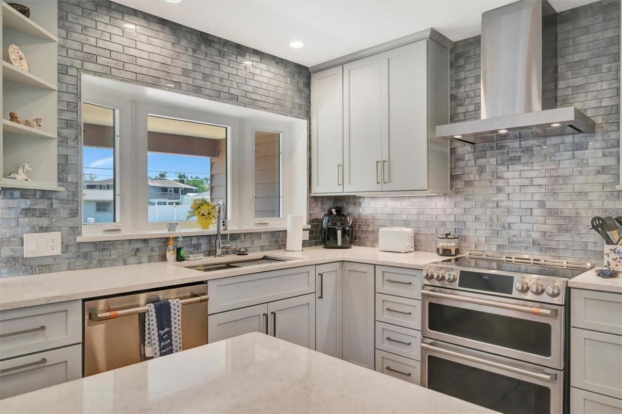 5403 Palmetto Point Drive , Palmetto, FL 34221 Photo