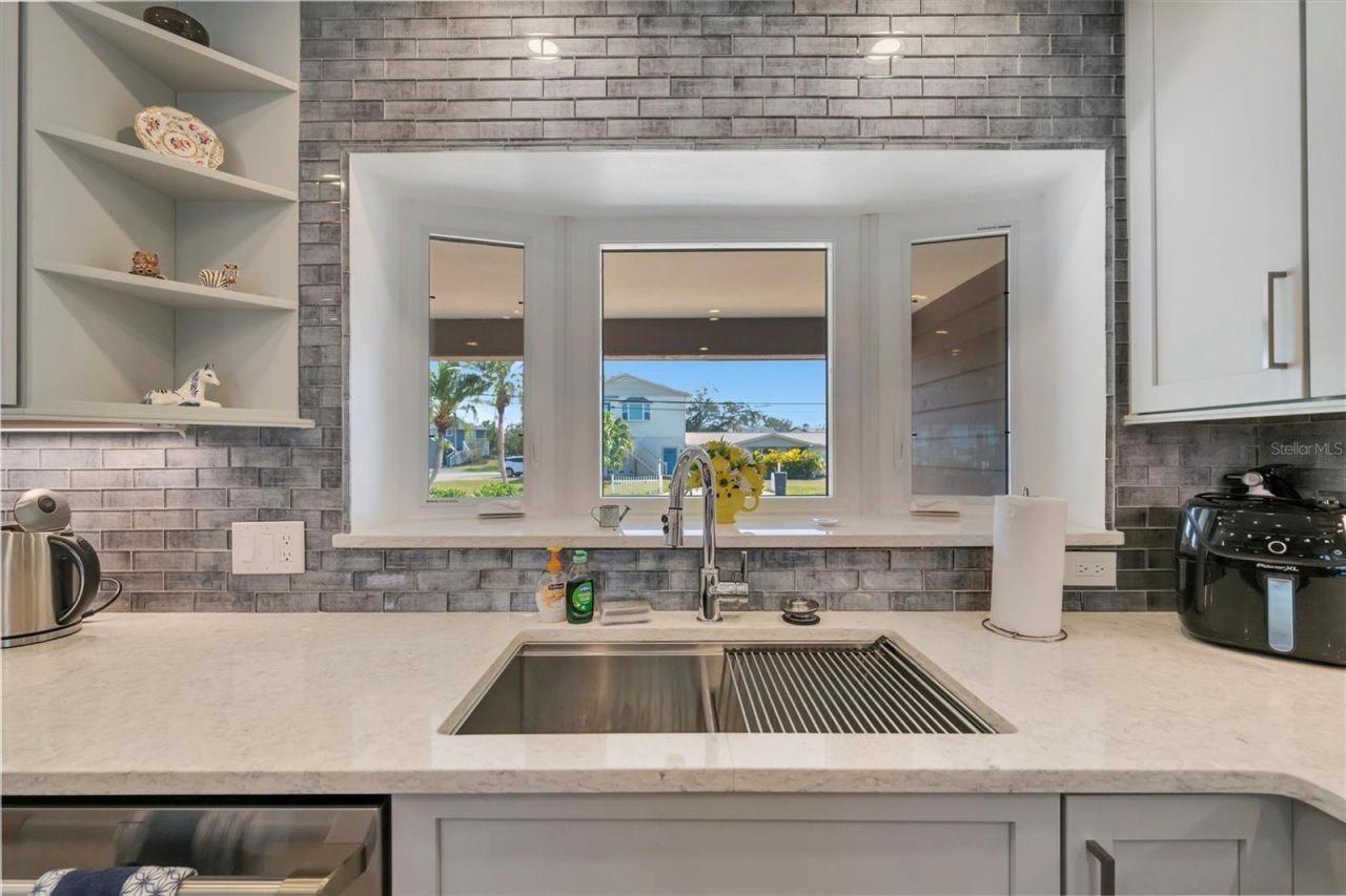 5403 Palmetto Point Drive , Palmetto, FL 34221 Photo