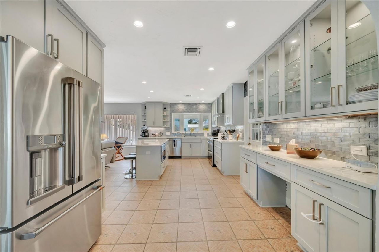 5403 Palmetto Point Drive , Palmetto, FL 34221 Photo