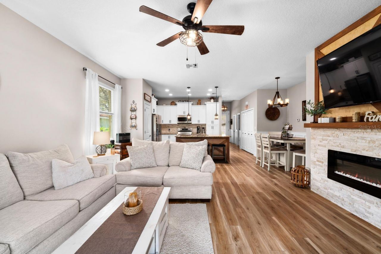 128 51st Street Circle E, Unit 7, Palmetto, FL 34221 Photo