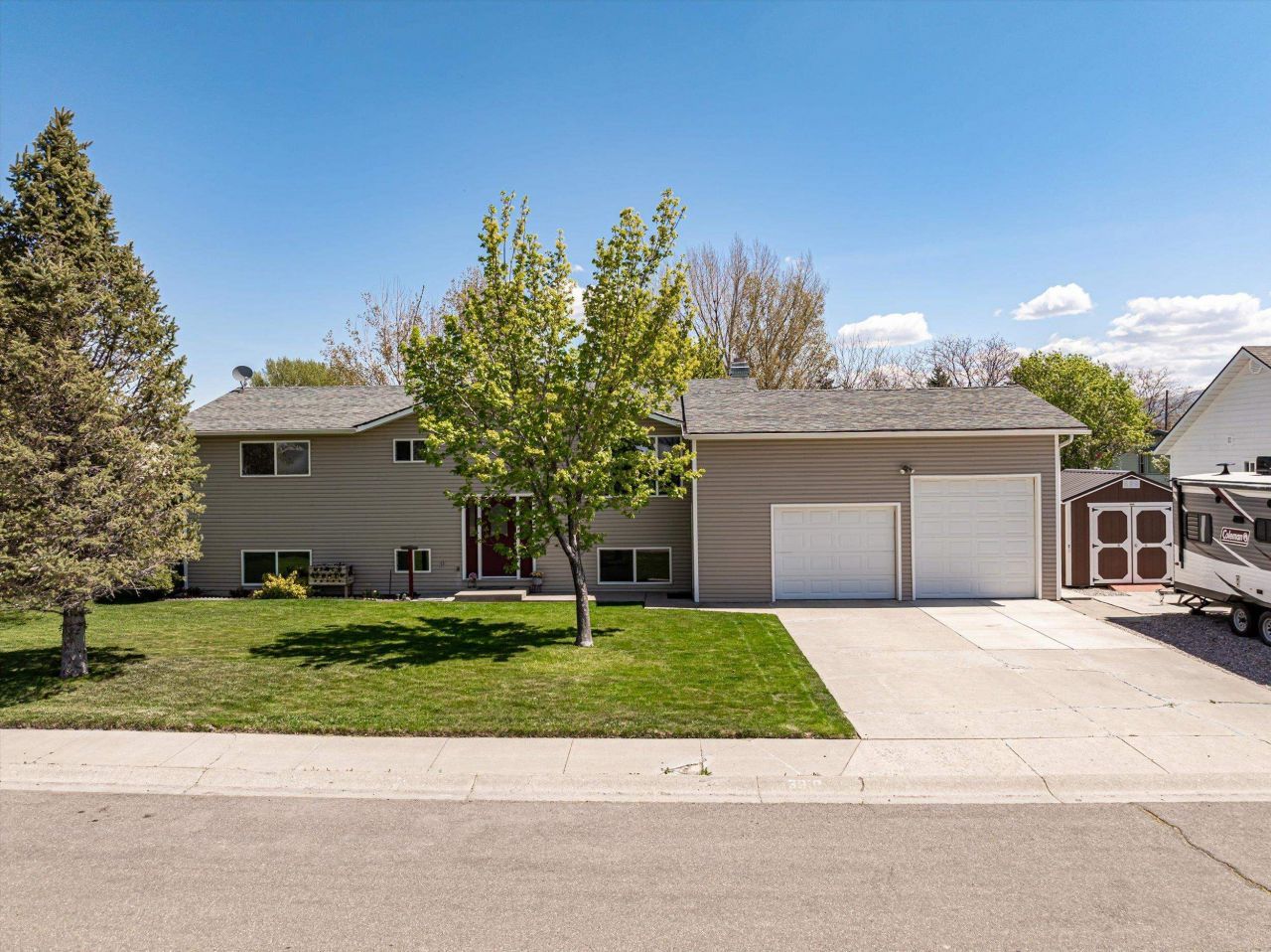 3910 Henderson, Pocatello, ID 83201 Main Photo
