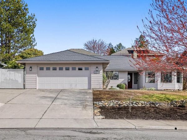 2374 Fairfield Drive, Medford, OR 97504