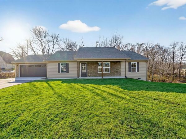 167 Sky View Meadow Dr , Crossville, TN 38555
