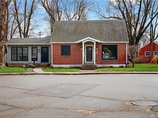 911 Devon Circle, Troy, OH 45373