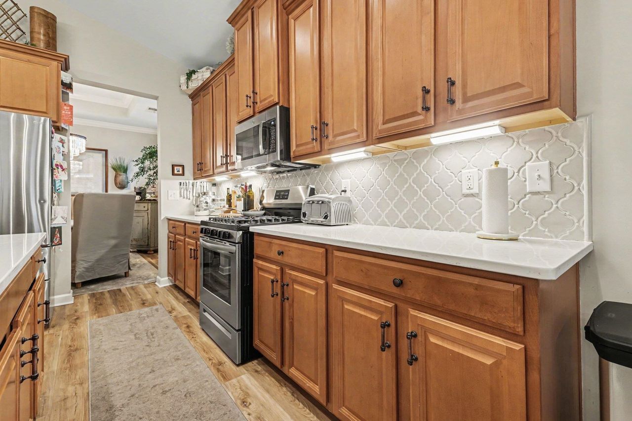 1560 Legacy Loop Photo 12